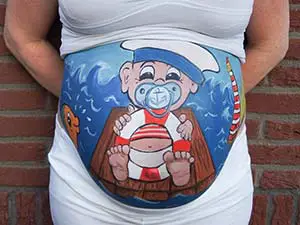 Målning på gravid kvinnas mage 9